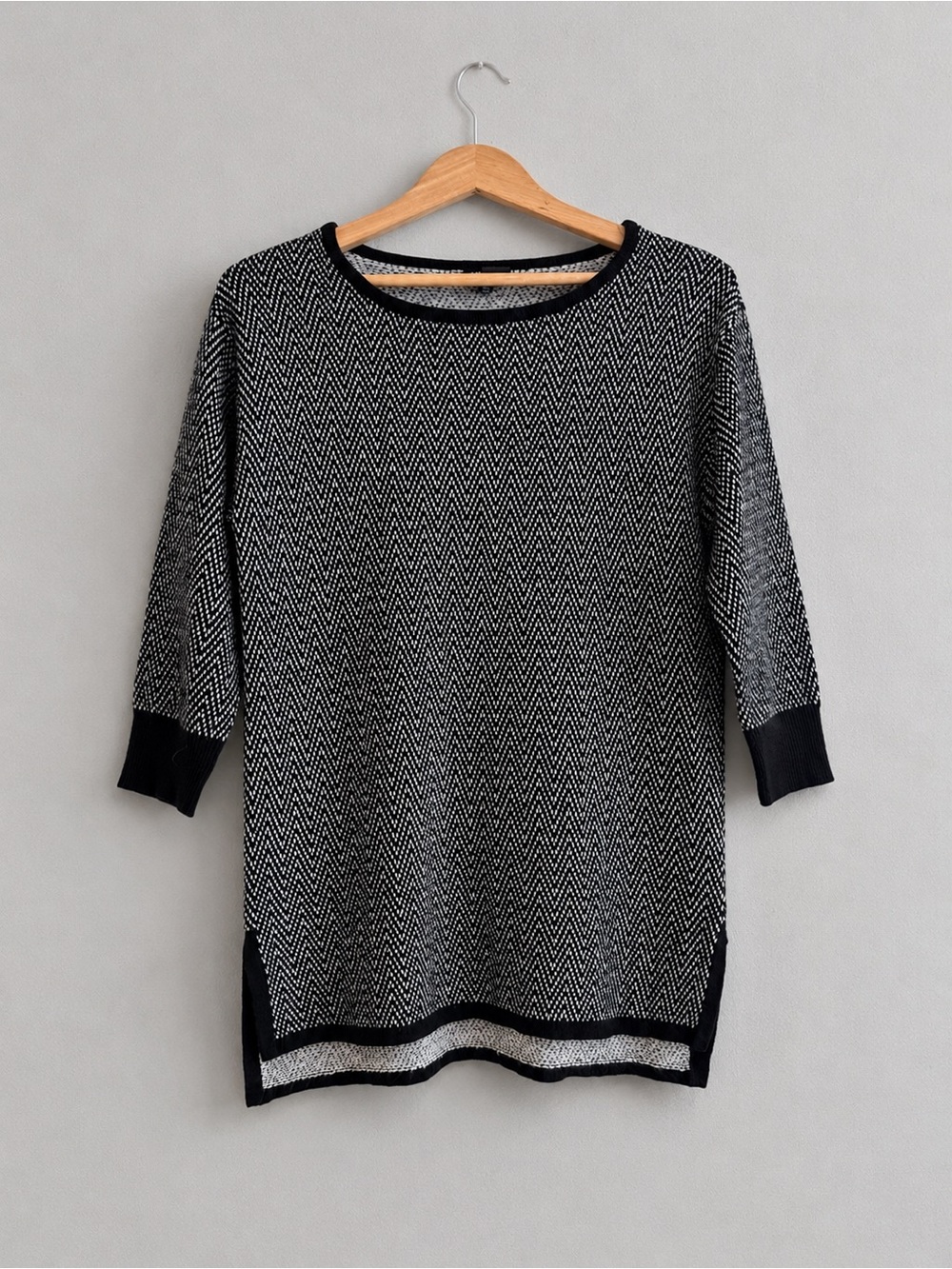 The Limited Sweater Tunic Small Black White Herringbone 3/4 Sleeve High Low